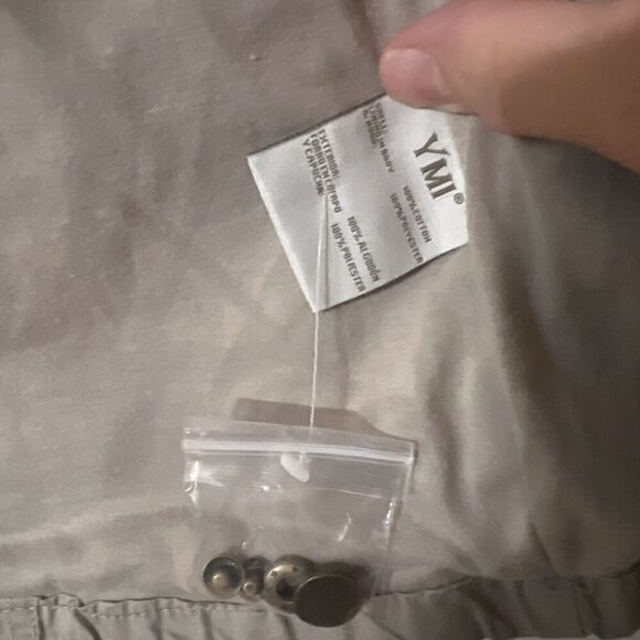 New YMI Zip Off Hood Windbreaker M Jacket Pockets Lined Khaki Tan NWT‎ Women - Picture 7 of 10